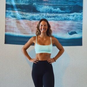 Meet your Posher, Courtney